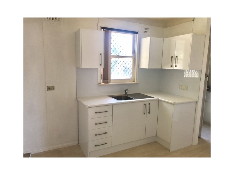 32 Lake Entrance Road, Warilla NSW 2528