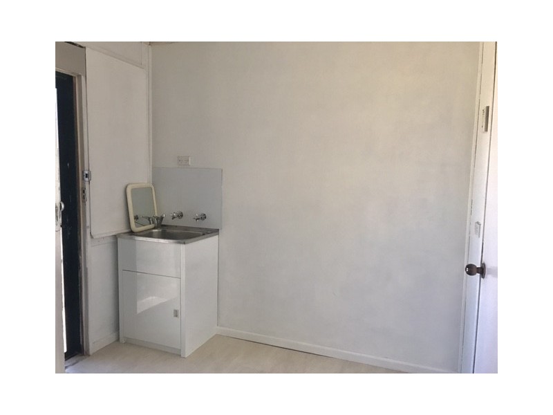 32 Lake Entrance Road, Warilla NSW 2528