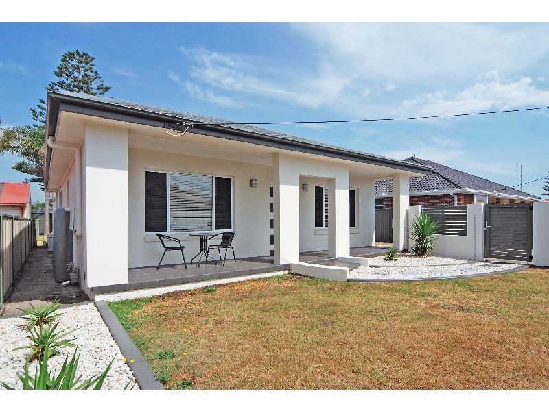 130 Osborne Parade, Warilla NSW 2528