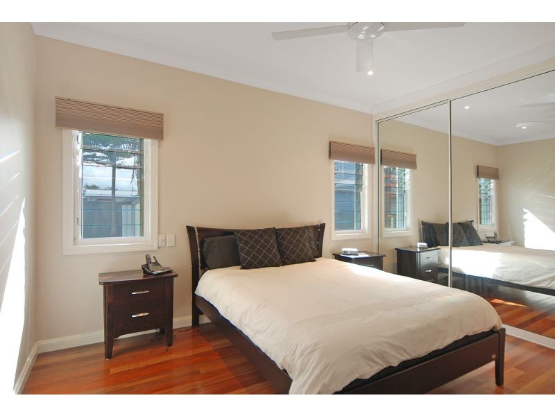 130 Osborne Parade, Warilla NSW 2528