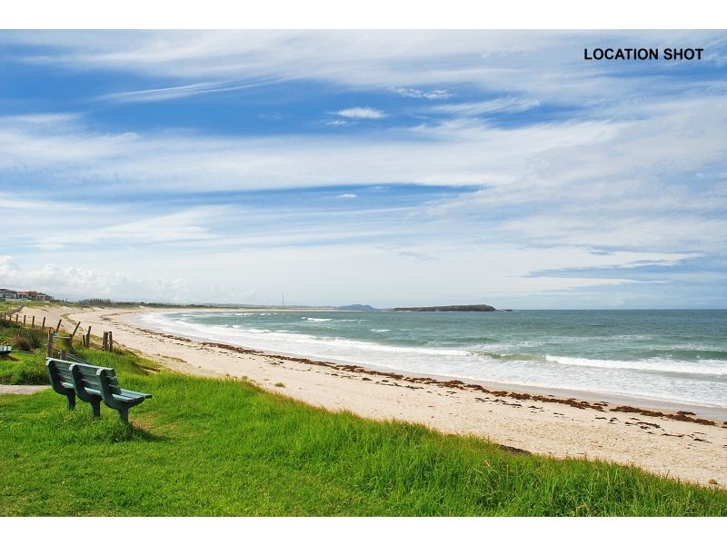 130 Osborne Parade, Warilla NSW 2528