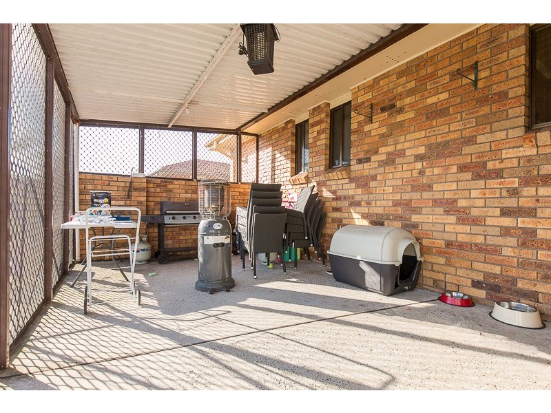 70 Benaud Crescent, Warilla NSW 2528