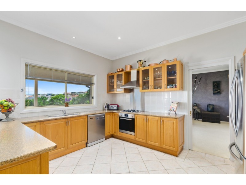 7 Yarle Crescent, Flinders NSW 2529
