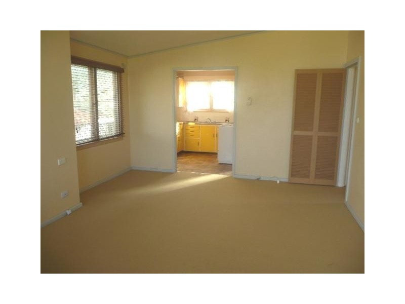 28 Barnes Street, Warilla NSW 2528