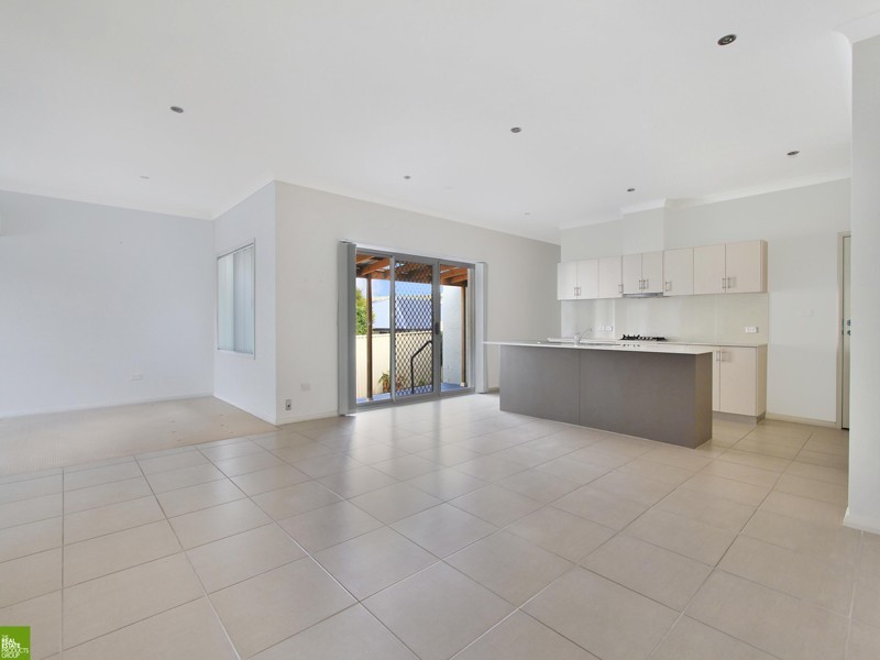 5 Adam Murray Way, Flinders NSW 2529