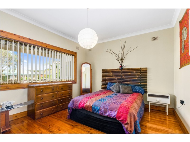 20 Ulster Avenue, Warilla NSW 2528