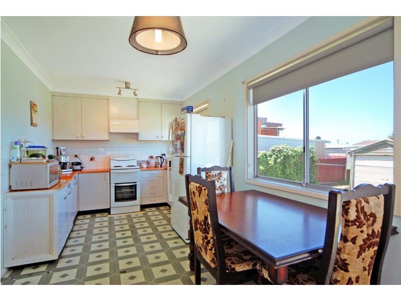 237 Shellharbour Road, Barrack Heights NSW 2528