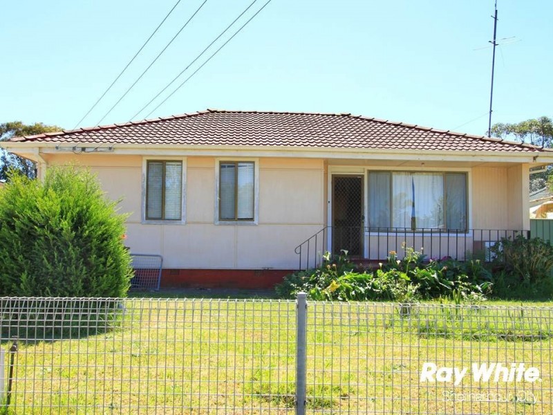 3 Thomas Street, Lake Illawarra NSW 2528