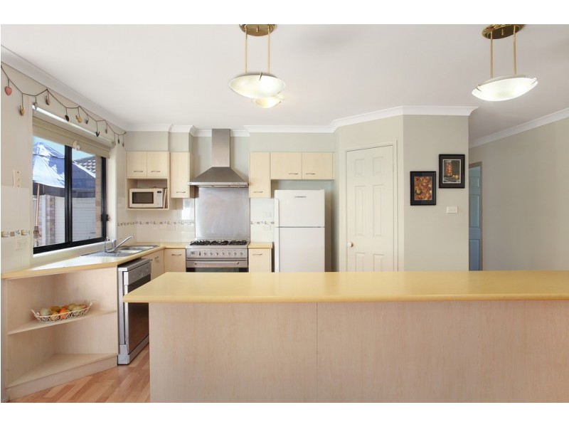 11 Parkinson Avenue, Shell Cove NSW 2529