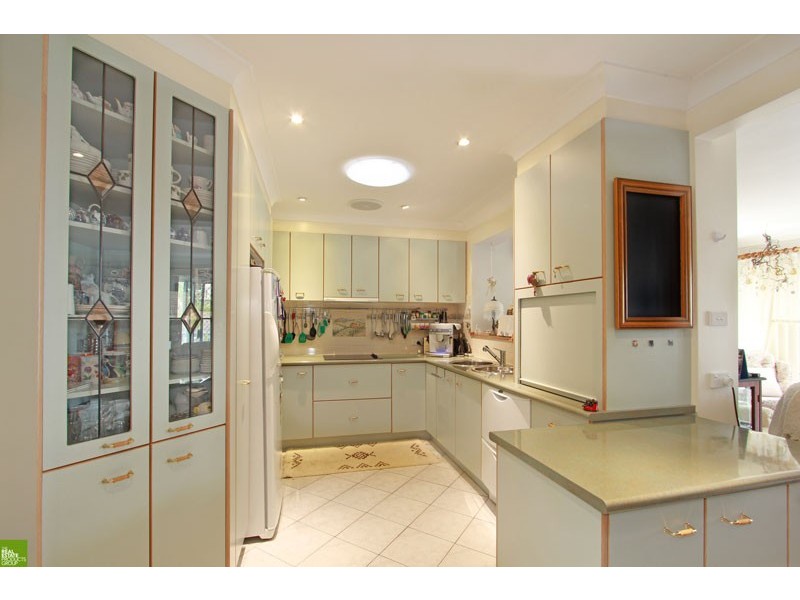 92 Landy Drive, Mount Warrigal NSW 2528