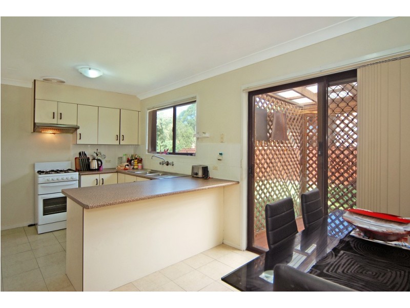 3 Woodlands Drive, Barrack Heights NSW 2528