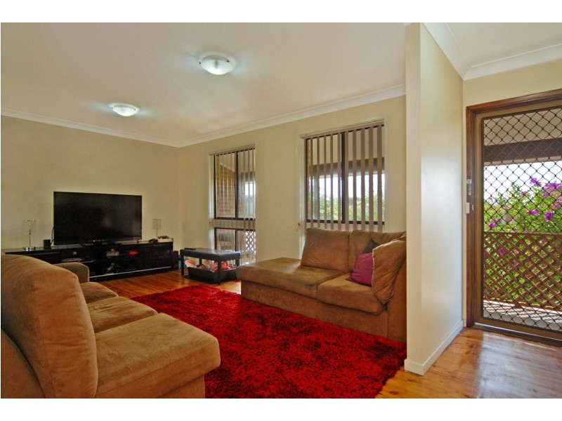3 Woodlands Drive, Barrack Heights NSW 2528