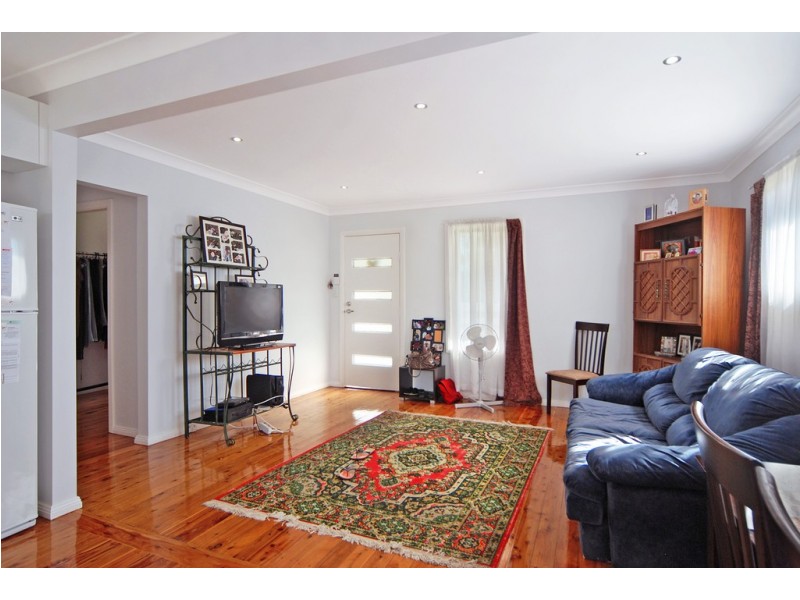 51 The Kingsway, Barrack Heights NSW 2528