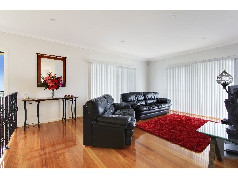 9 Francis Road, Flinders NSW 2529