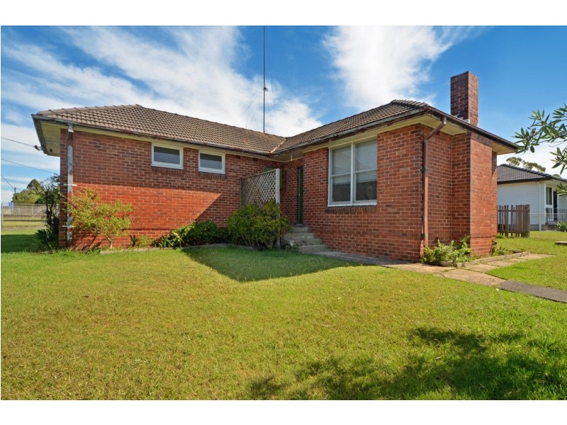 96 Shellharbour Road, Warilla NSW 2528