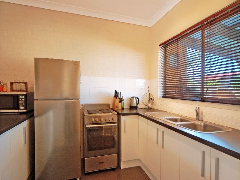 4/11 Grove Circuit, Lake Illawarra NSW 2528