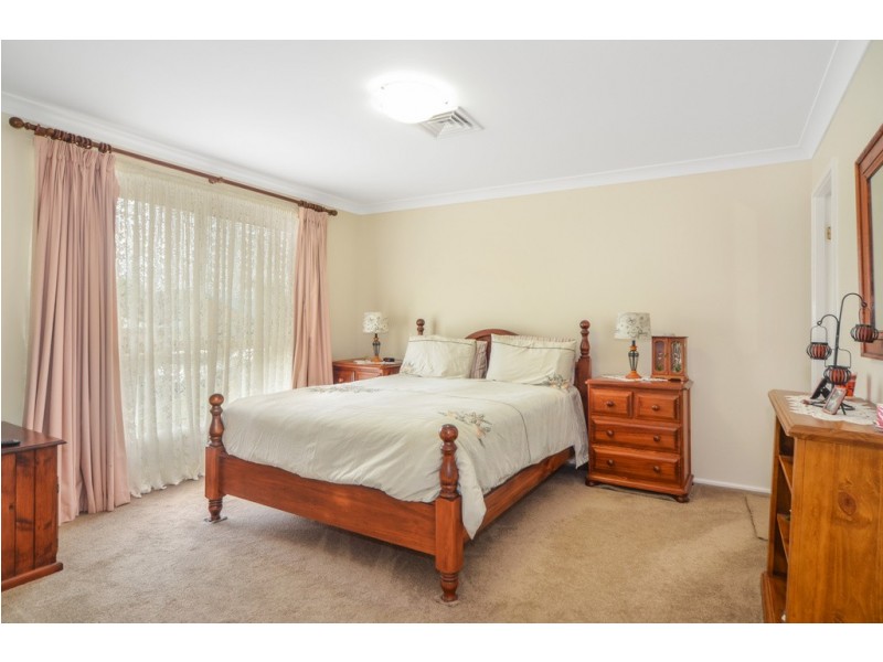 45 Jones Avenue, Primbee NSW 2502
