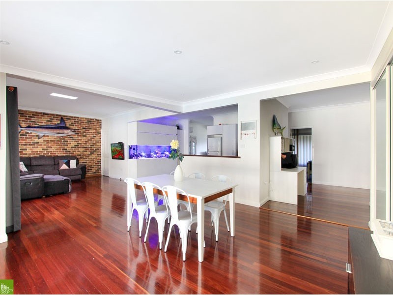 45 Ocean Street, Windang NSW 2528