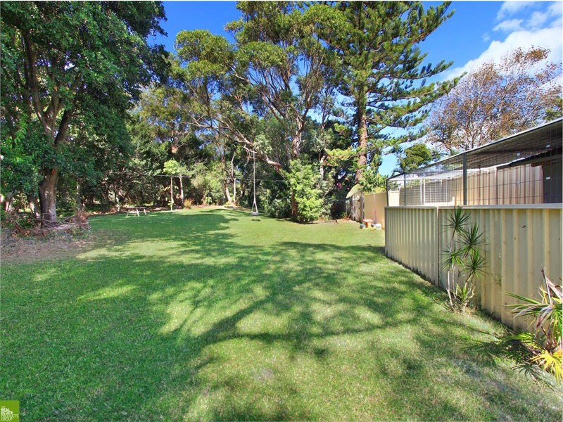 45 Ocean Street, Windang NSW 2528