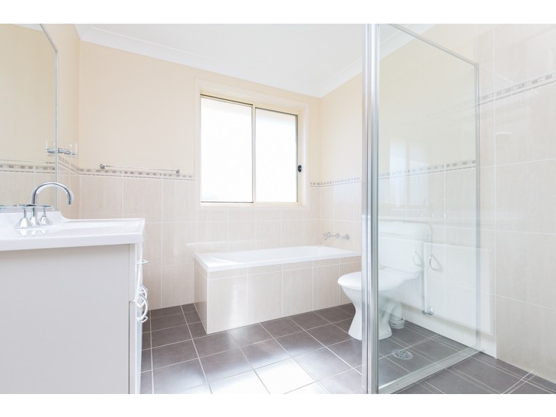 1/51 College Avenue, Blackbutt NSW 2529