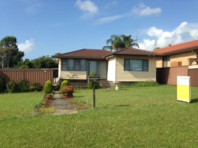 9 Carabeen Street, Barrack Heights NSW 2528