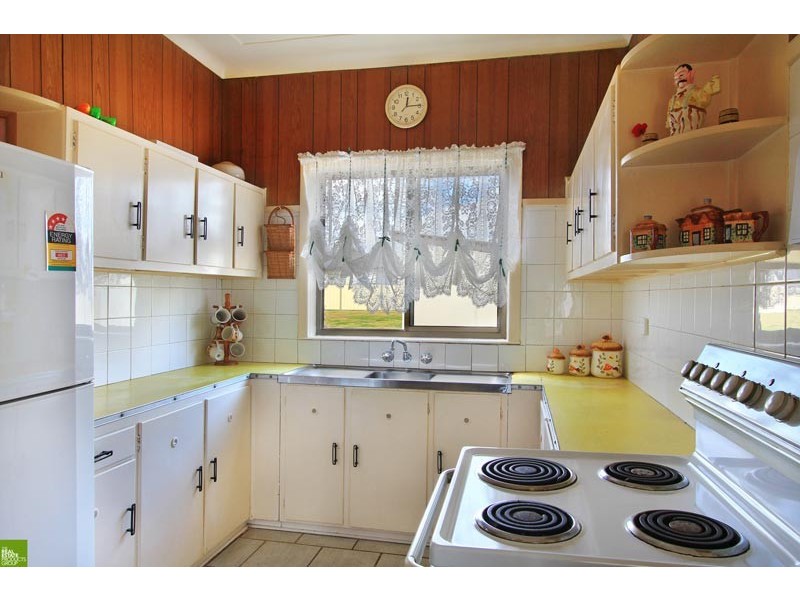 161 Pur Pur Avenue, Lake Illawarra NSW 2528