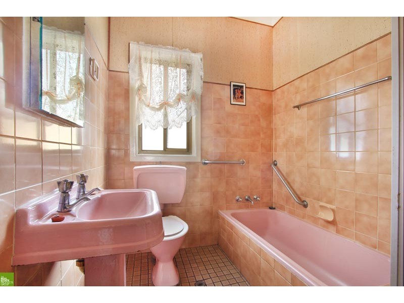 161 Pur Pur Avenue, Lake Illawarra NSW 2528