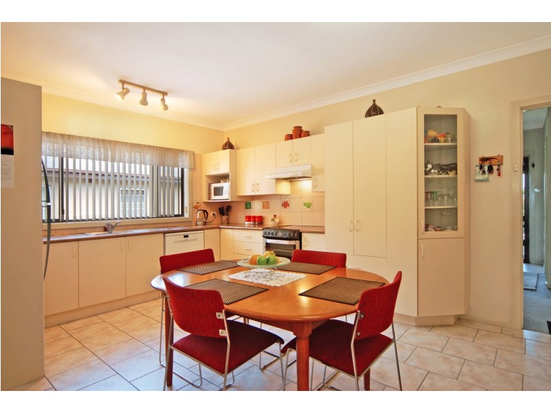 12 Primbee Crescent, Primbee NSW 2502