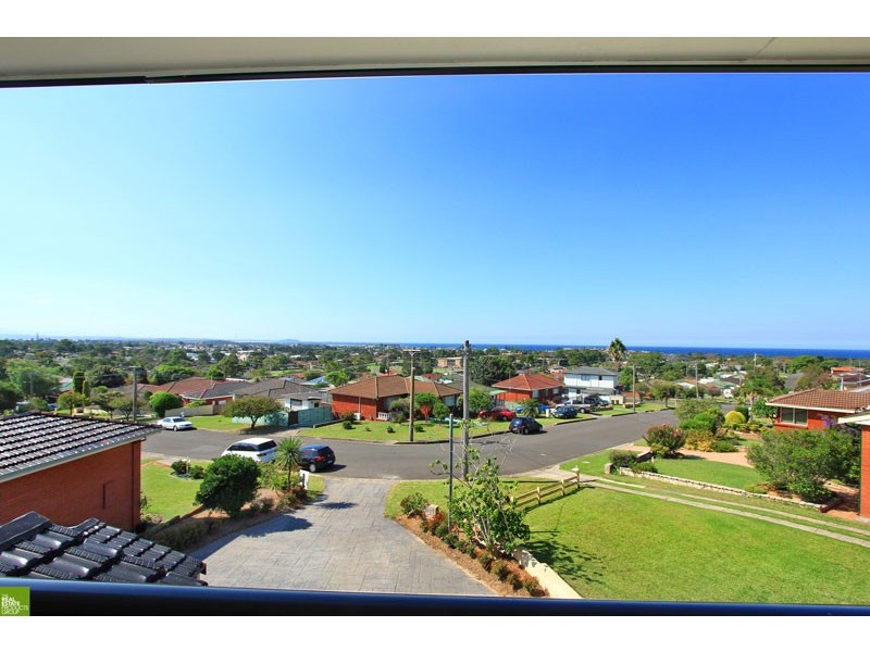 61 Cassia Street, Barrack Heights NSW 2528