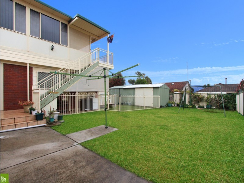 38 Hayes Avenue, Mount Warrigal NSW 2528