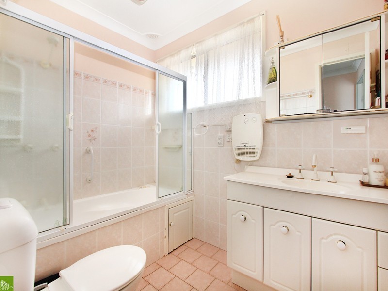 38 Hayes Avenue, Mount Warrigal NSW 2528