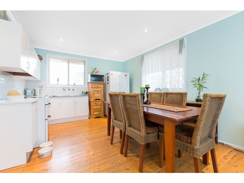 55 Phillip Crescent, Barrack Heights NSW 2528