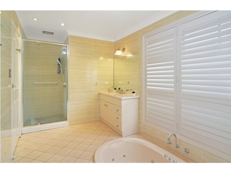 9 Whittaker Street, Flinders NSW 2529