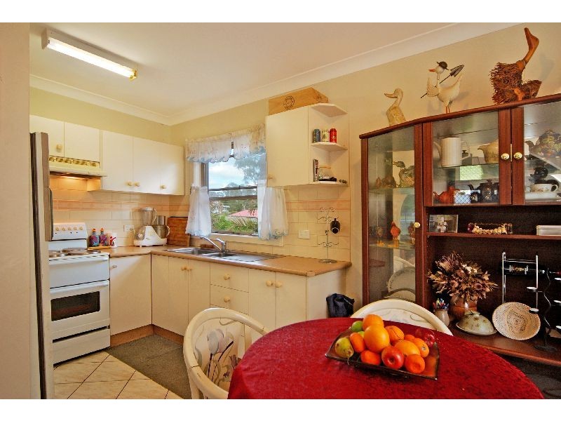 130 Lake Entrance Road, Mount Warrigal NSW 2528