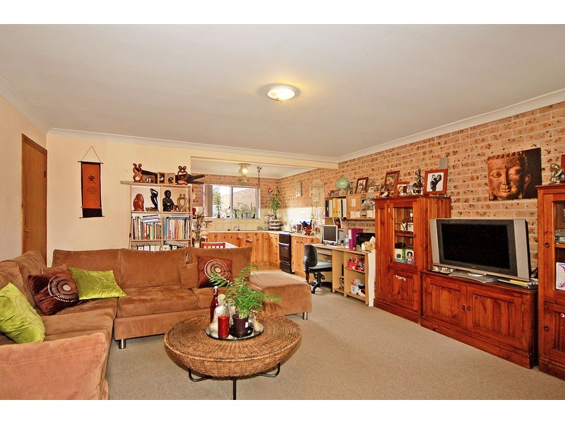 2/8 Windang Street, Lake Illawarra NSW 2528