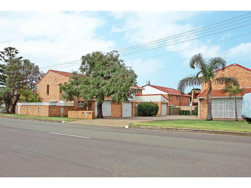 2/8 Windang Street, Lake Illawarra NSW 2528