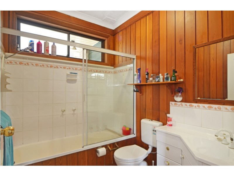 134 Landy Drive, Mount Warrigal NSW 2528