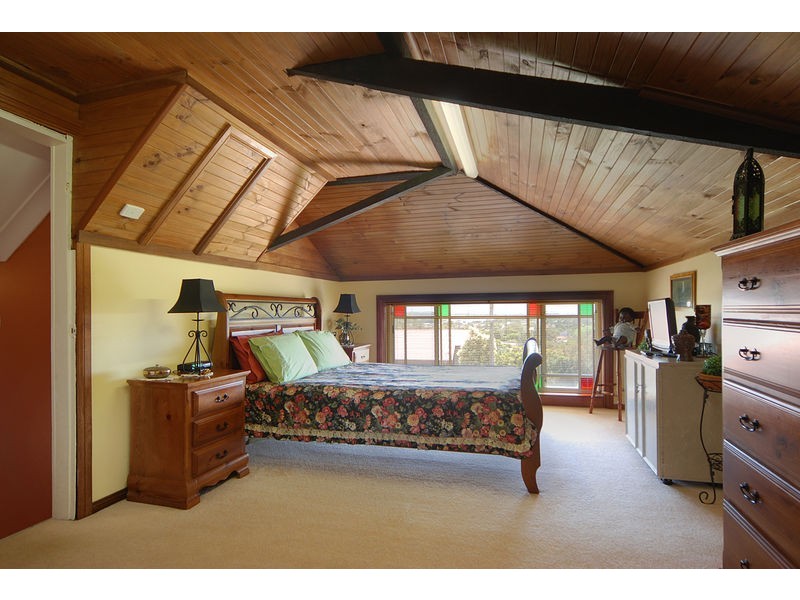 Mount Warrigal NSW 2528