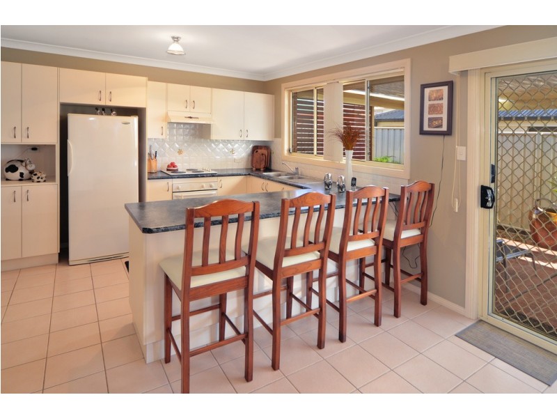 42 Jindabyne Road, Flinders NSW 2529