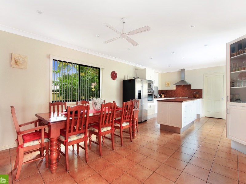 7 Garnett Grove, Flinders NSW 2529