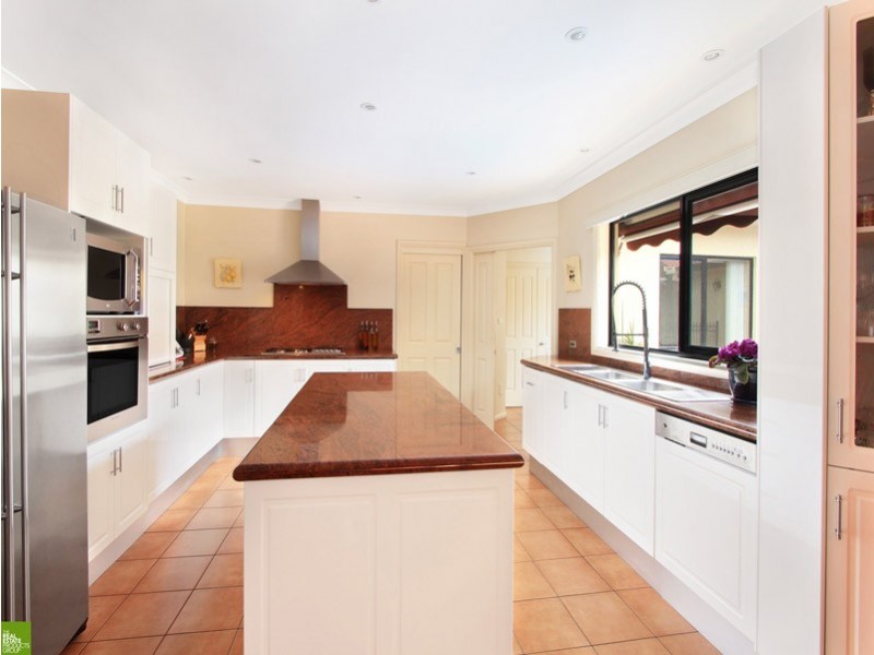 7 Garnett Grove, Flinders NSW 2529