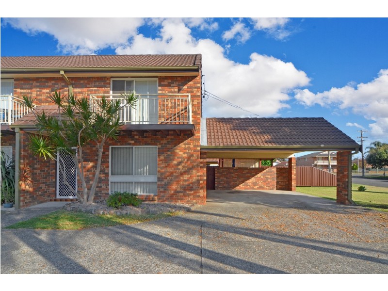 1/54 Peterborough Avenue, Lake Illawarra NSW 2528