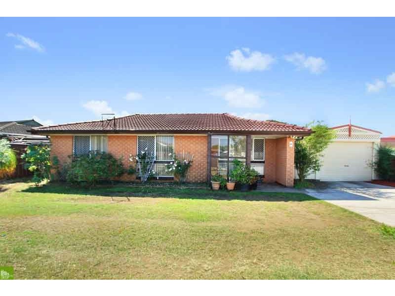 6 Windle Street, Lake Illawarra NSW 2528