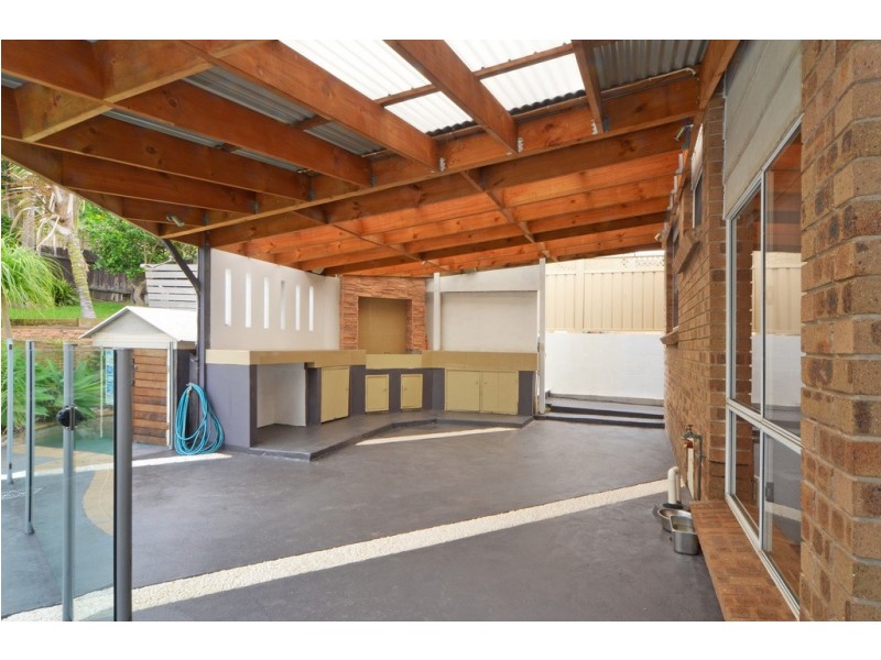 3 Healy Place, Mount Warrigal NSW 2528