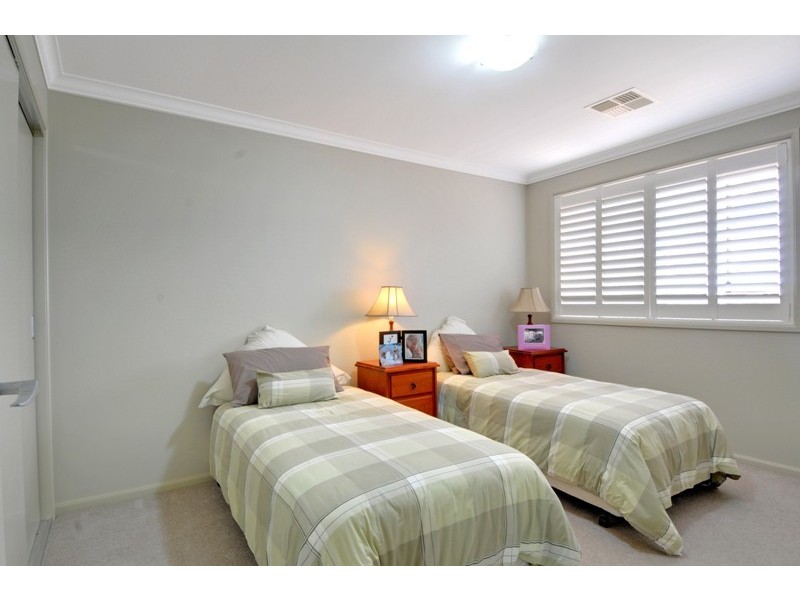 18 Eastern Avenue, Shellharbour NSW 2529