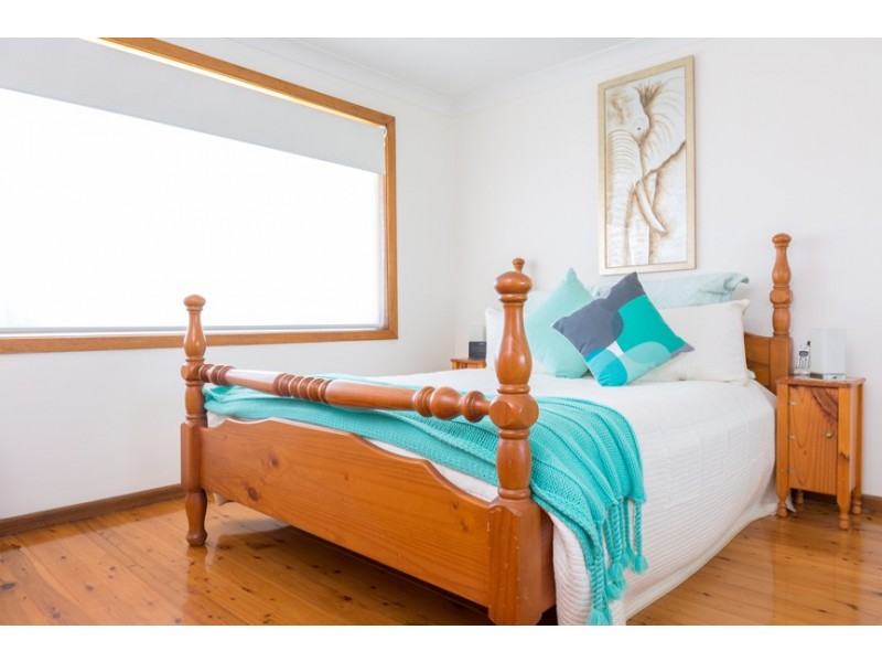 26 Wattle Street, Windang NSW 2528