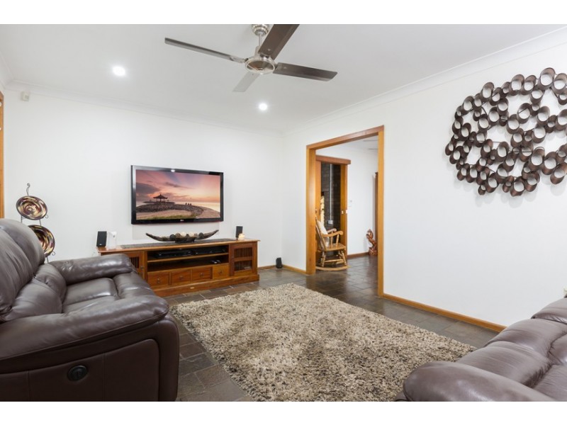 26 Wattle Street, Windang NSW 2528