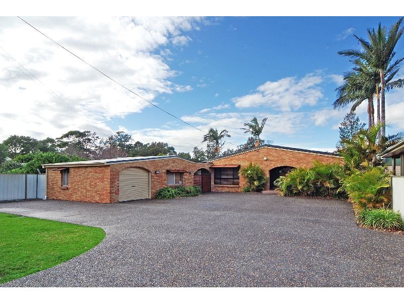 32 Wooroo Street, Albion Park Rail NSW 2527