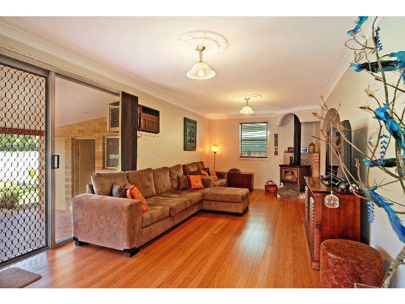 32 Wooroo Street, Albion Park Rail NSW 2527