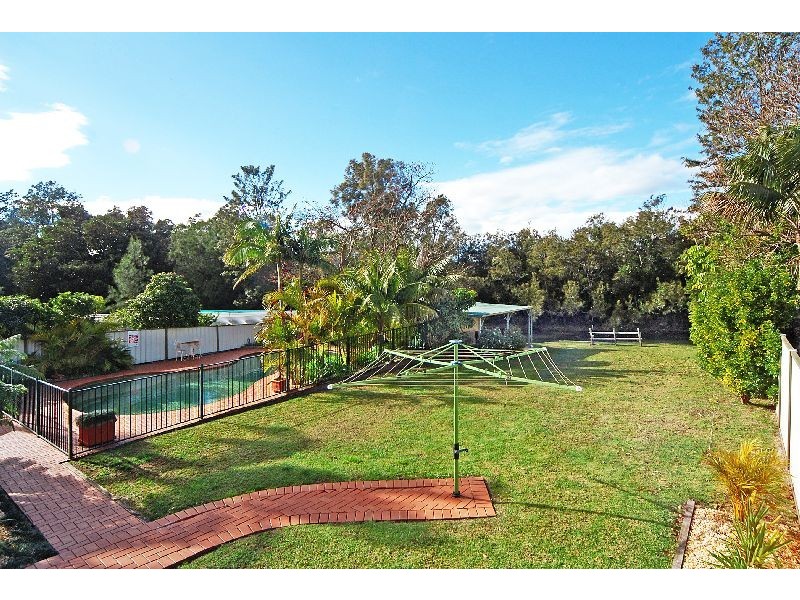 32 Wooroo Street, Albion Park Rail NSW 2527